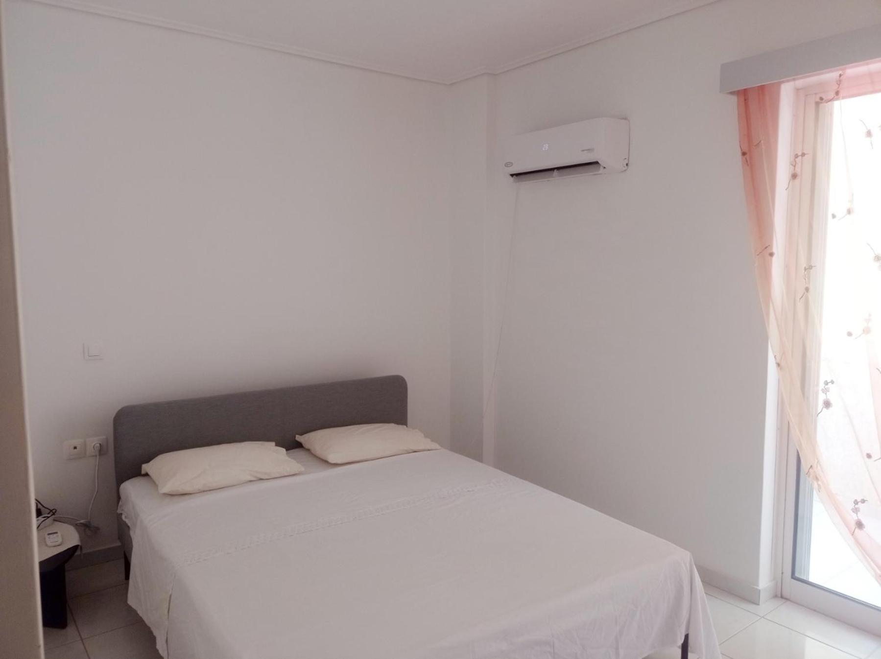 Pireas View Apartment ภายนอก รูปภาพ